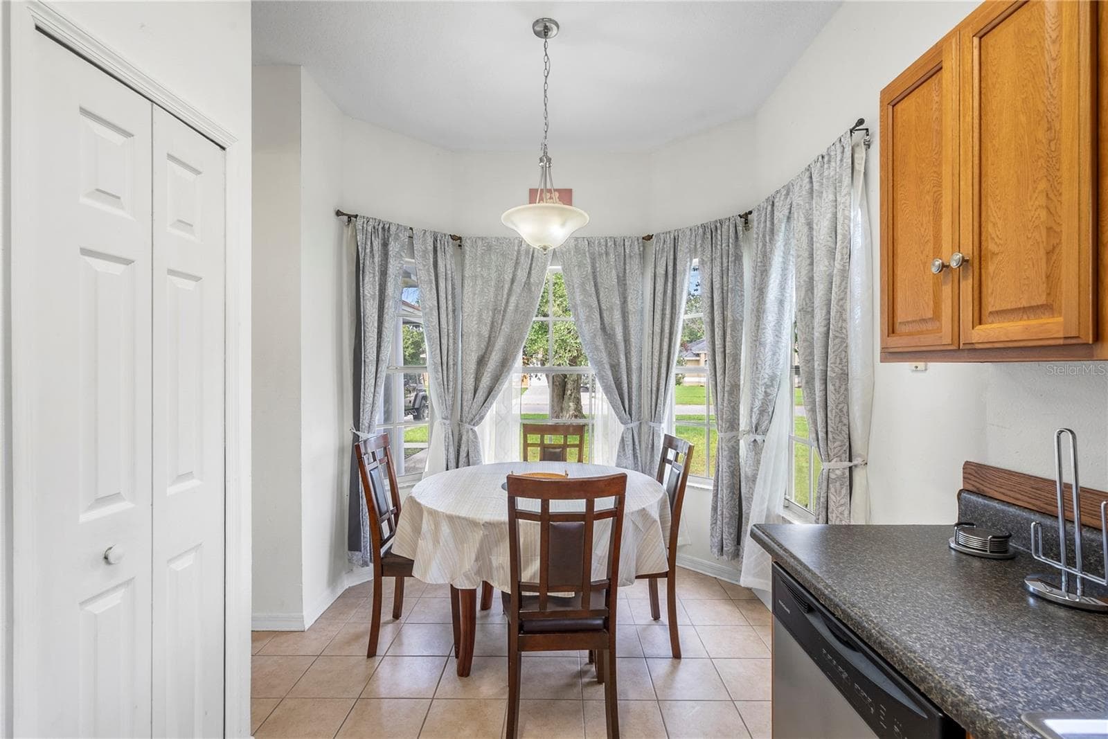 Single Family Residence at 2233 ARDON AVE, ORLANDO, photo 17 of 55
