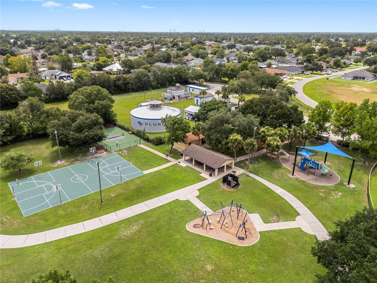 Single Family Residence at 2233 ARDON AVE, ORLANDO, photo 51 of 55