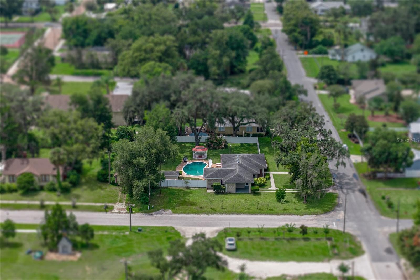 Single Family Residence at 14320 13TH ST, DADE CITY, photo 6 of 63