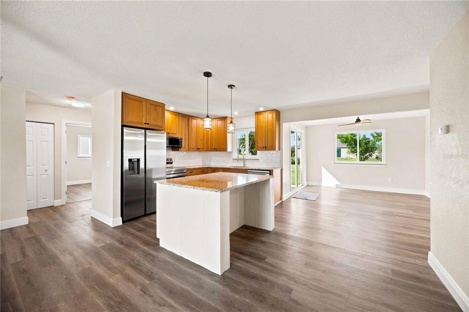 Single Family Residence at 7321 BOLTEN LN, PORT CHARLOTTE, photo 10 of 47