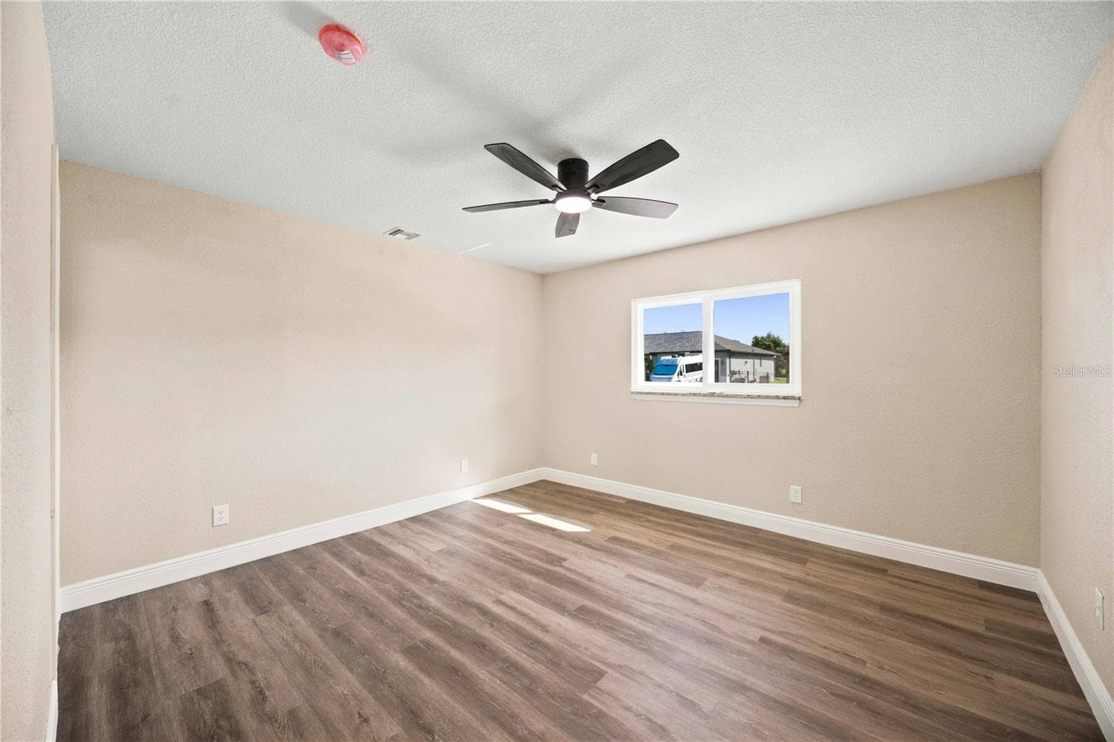 Single Family Residence at 7321 BOLTEN LN, PORT CHARLOTTE, photo 19 of 47