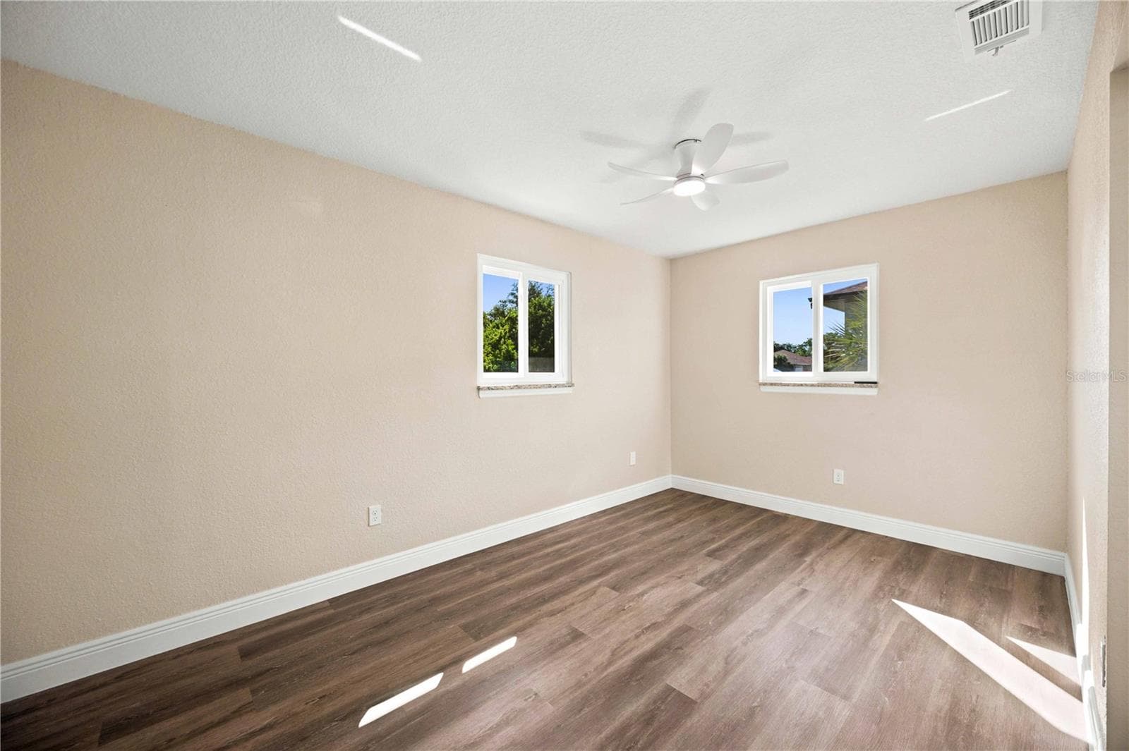 Single Family Residence at 7321 BOLTEN LN, PORT CHARLOTTE, photo 25 of 47
