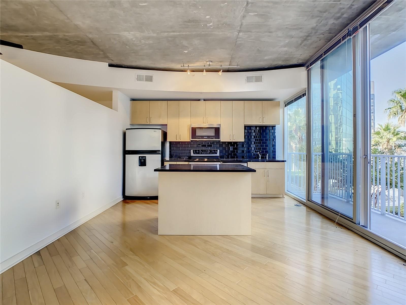 Condominium at 155 S COURT AVE #1106, ORLANDO, photo 25 of 35