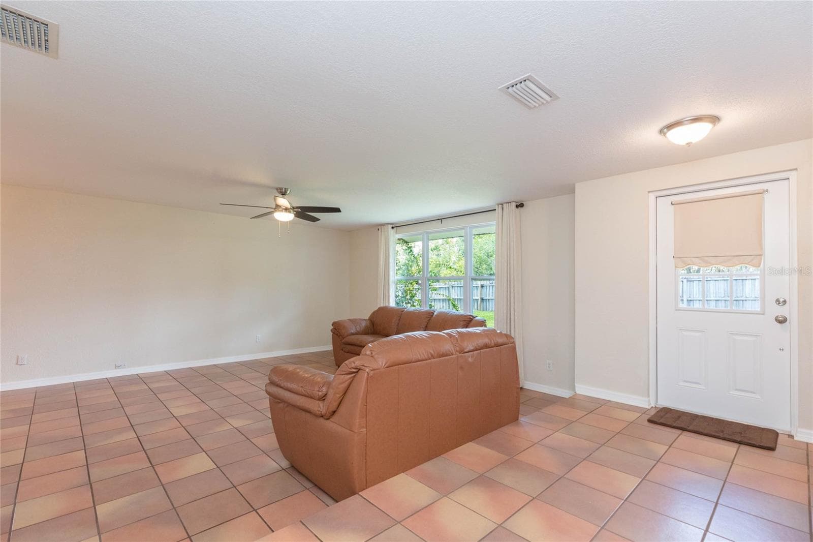 Single Family Residence at 8719 HANDCART RD, WESLEY CHAPEL, photo 8 of 63