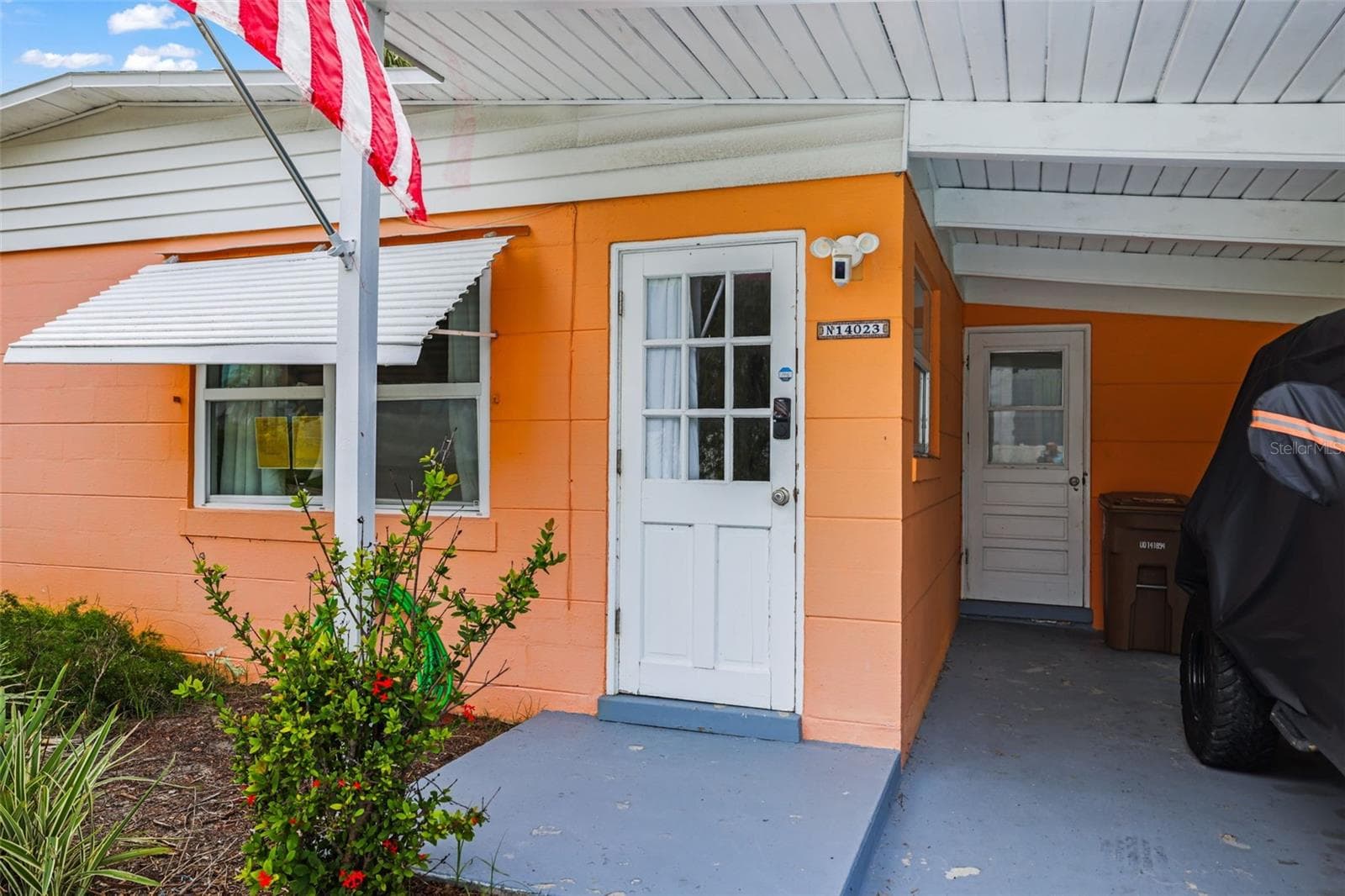 Single Family Residence at 14023 PALM ST, MADEIRA BEACH, photo 5 of 38