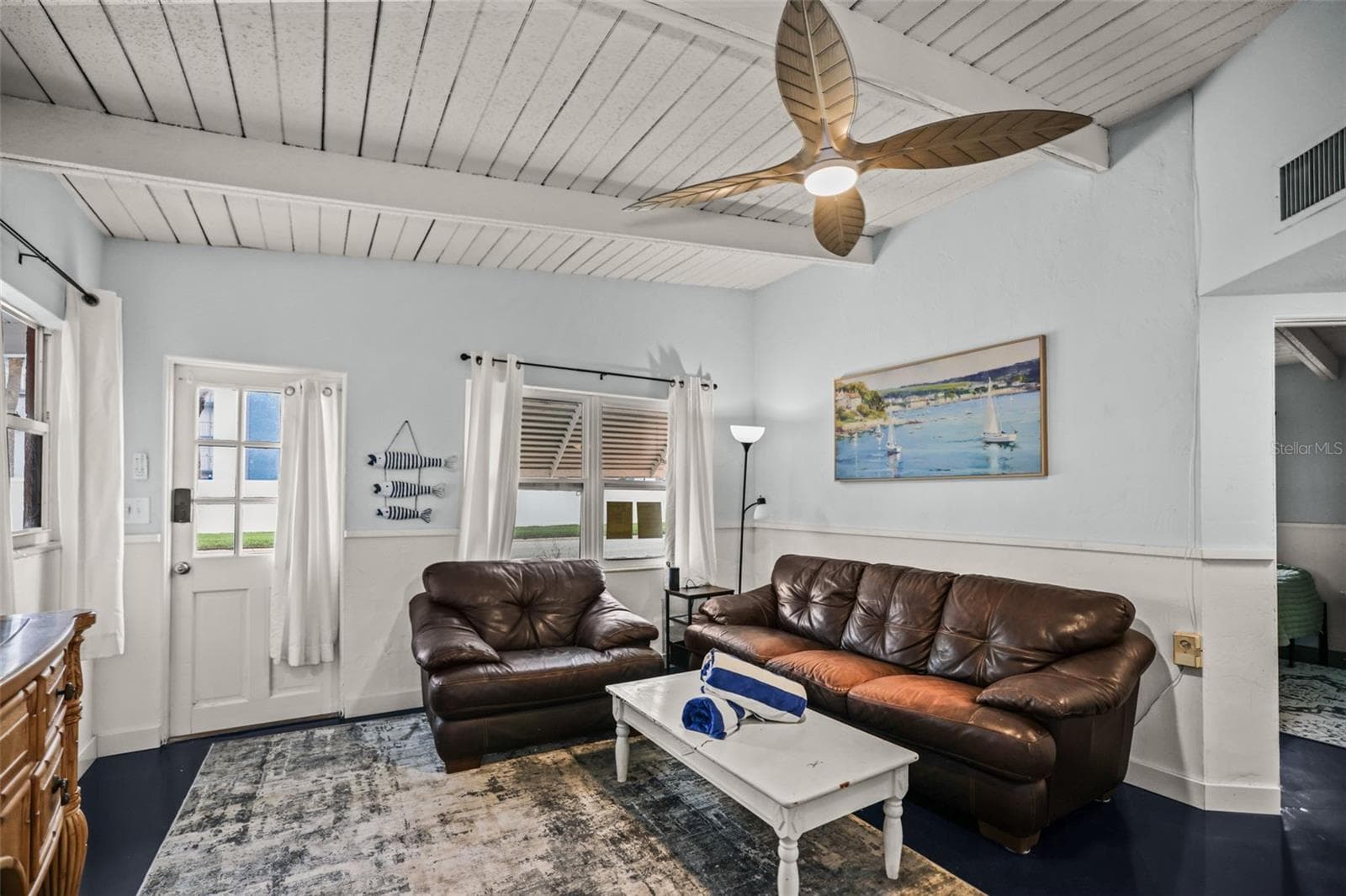 Single Family Residence at 14023 PALM ST, MADEIRA BEACH, photo 8 of 38