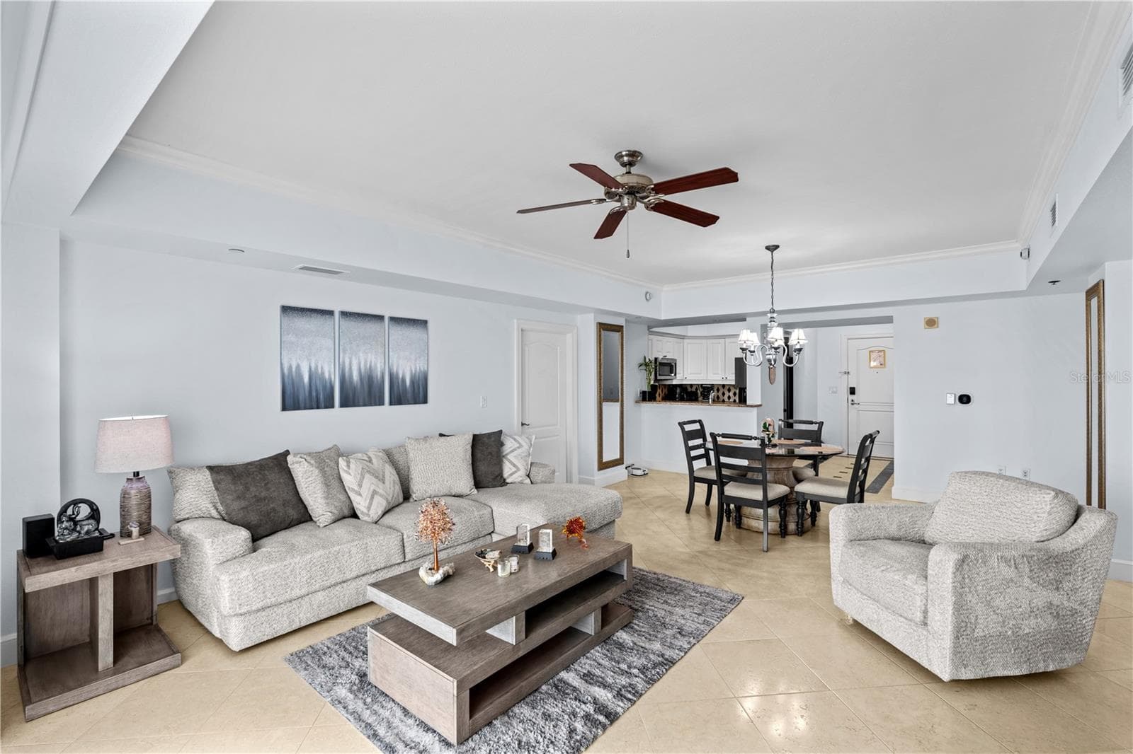Condo - Hotel at 7593 GATHERING DR #706, KISSIMMEE, photo 7 of 22