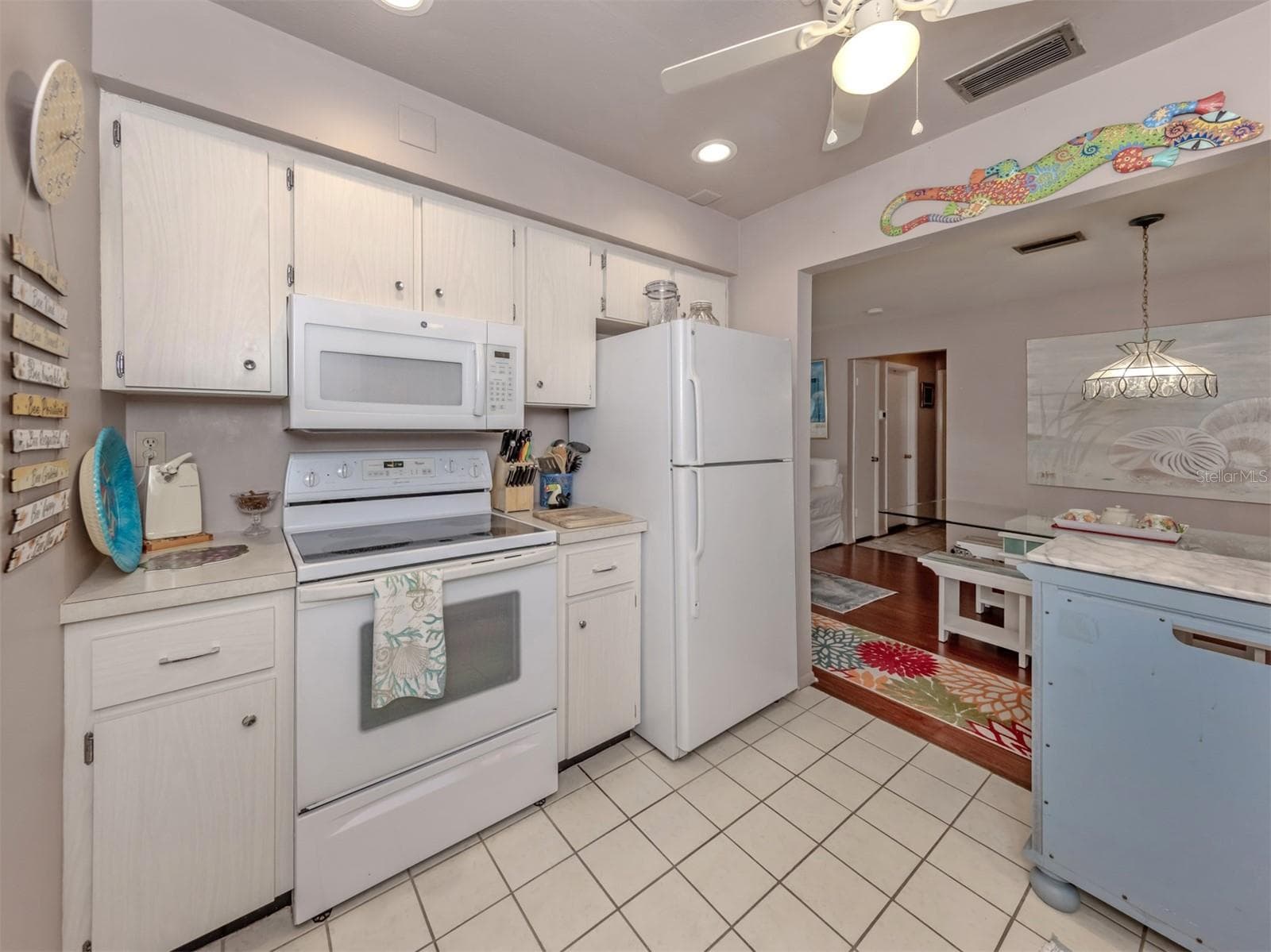 Single Family Residence at 424 CENTER RD, VENICE, photo 22 of 67