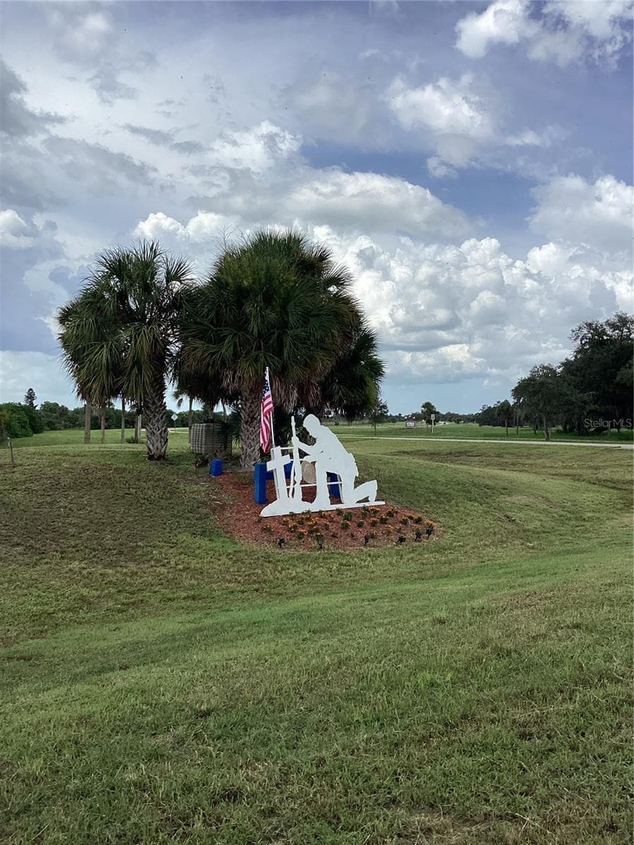 Subdivision Entrance - MARCH LN, LABELLE