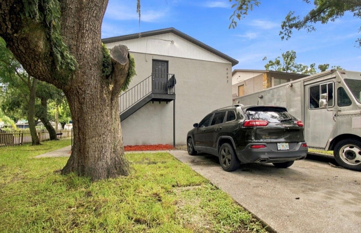 Duplex at 8602 N 14TH ST, TAMPA, photo 25 of 32