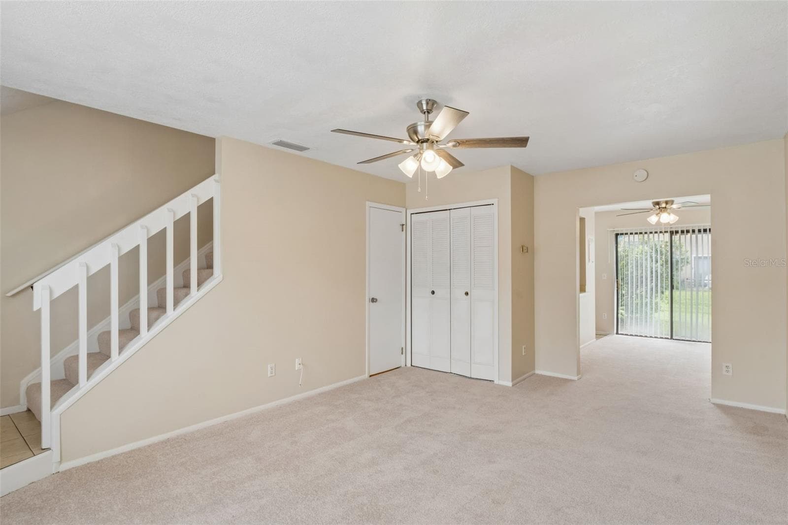 Townhouse at 1307 PARK VILLA PL, WINTER SPRINGS, photo 4 of 40