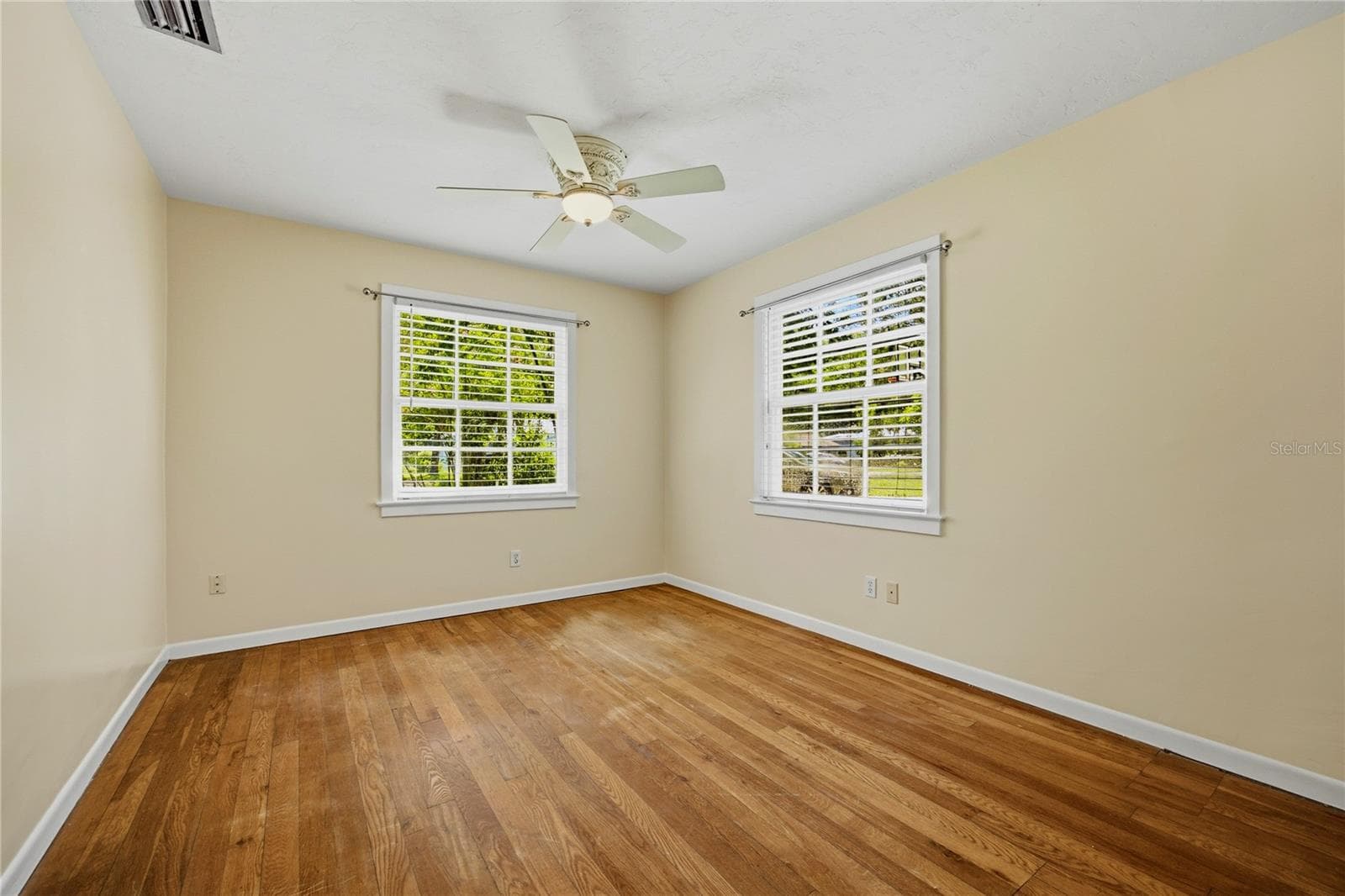Single Family Residence at 434 NW 25TH ST, GAINESVILLE, photo 5 of 37