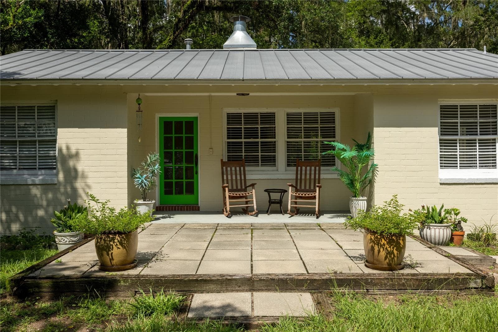 Single Family Residence at 434 NW 25TH ST, GAINESVILLE, photo 7 of 37