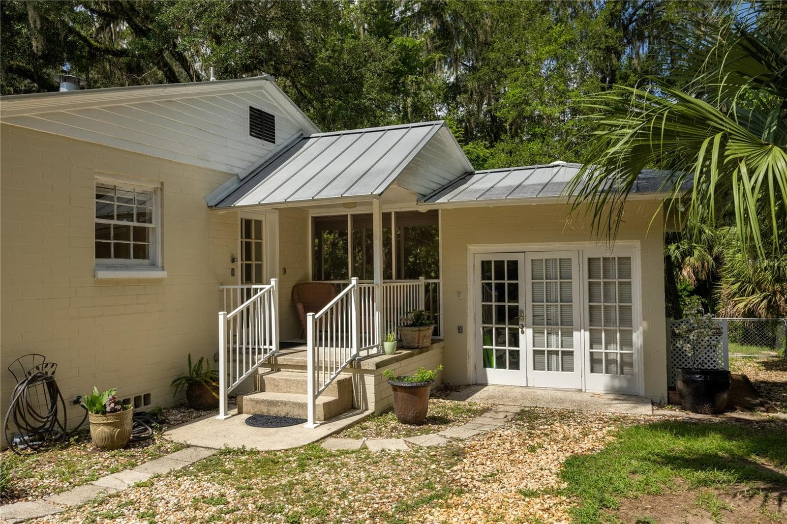 Single Family Residence at 434 NW 25TH ST, GAINESVILLE, photo 24 of 37