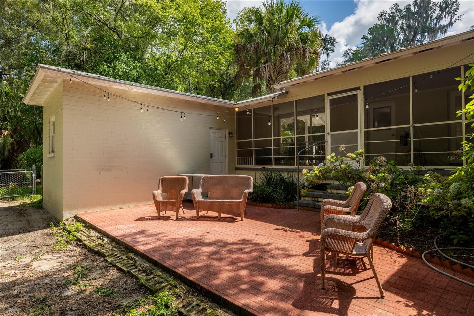 Single Family Residence at 434 NW 25TH ST, GAINESVILLE, photo 32 of 37