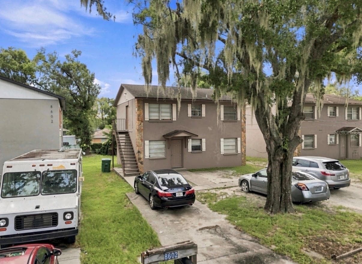 Duplex at 8602-8606 N 14TH ST, TAMPA, photo 44 of 57