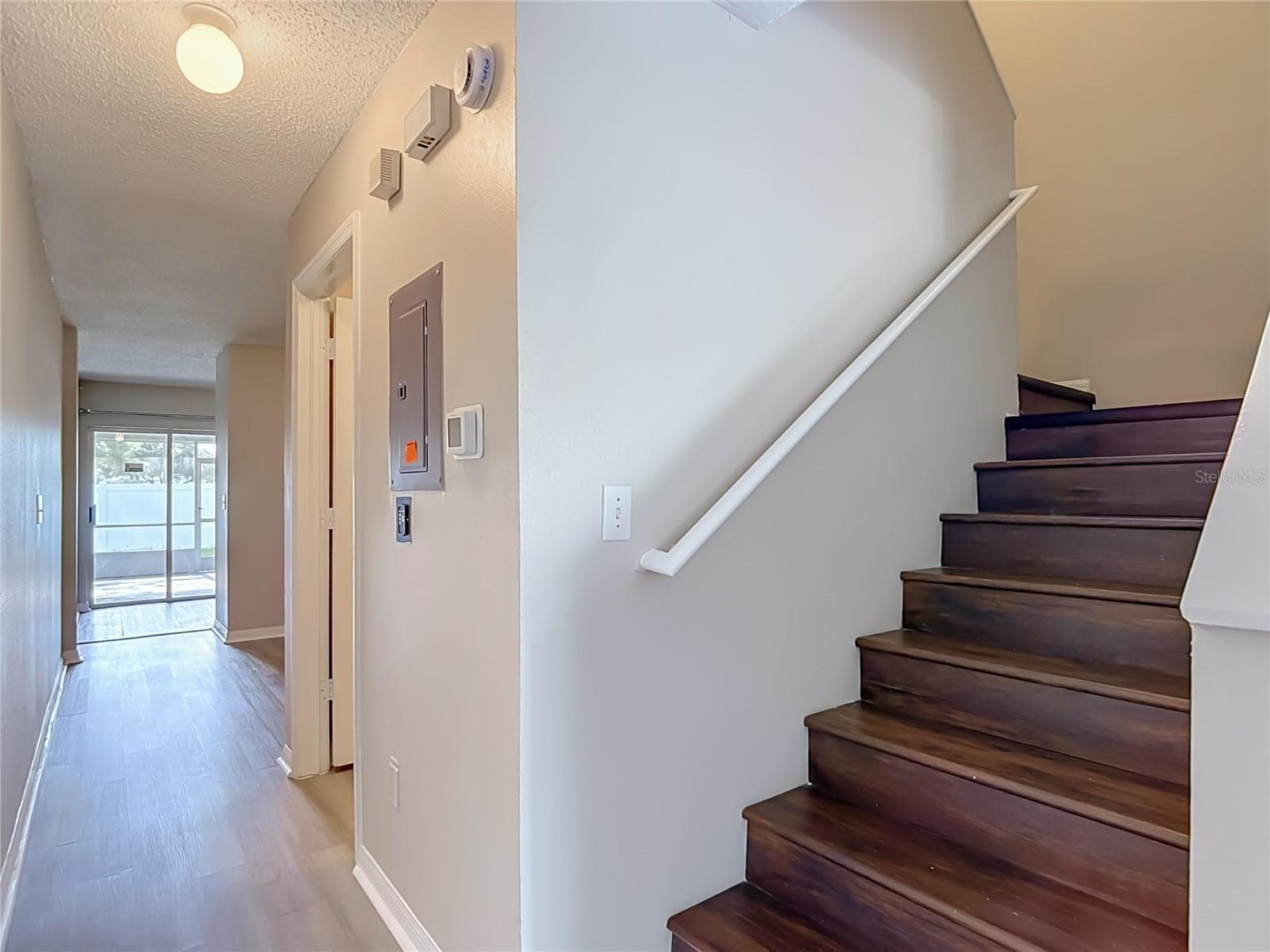 Townhouse at 2245 FLUORSHIRE DR, BRANDON, photo 5 of 44