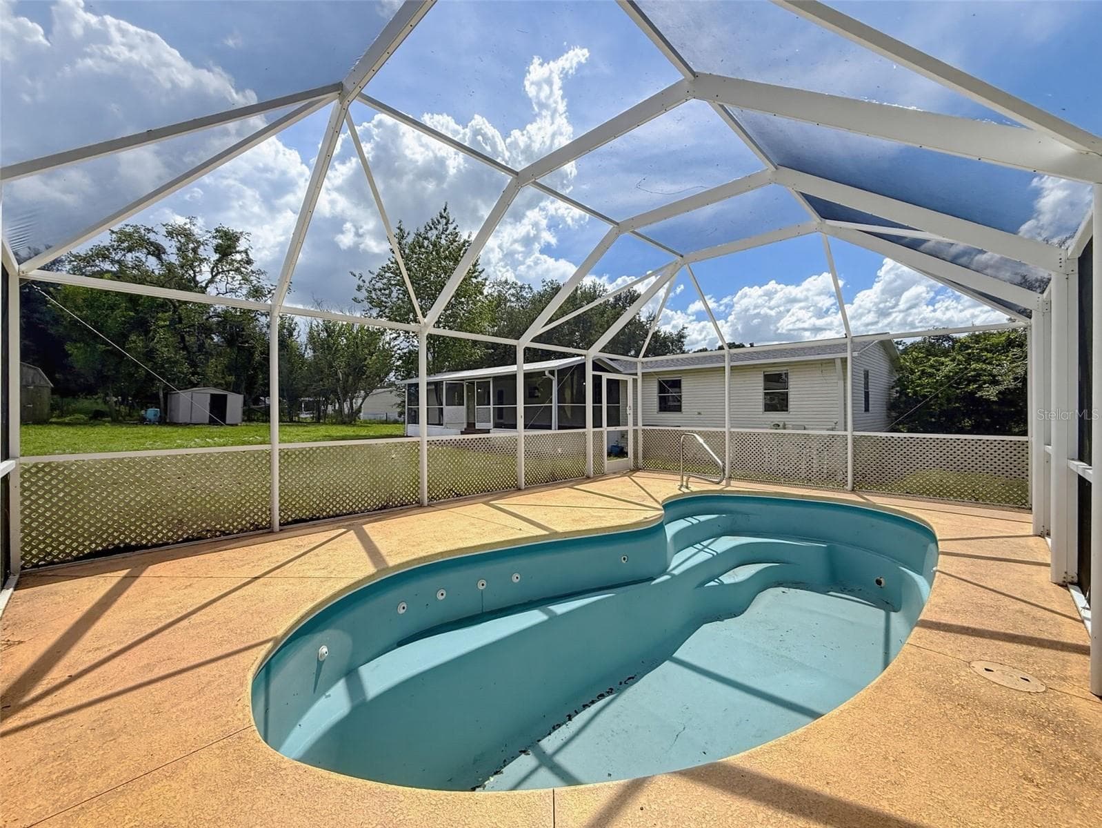 Manufactured Home at 11106 FERNWAY LN, DADE CITY, photo 22 of 43