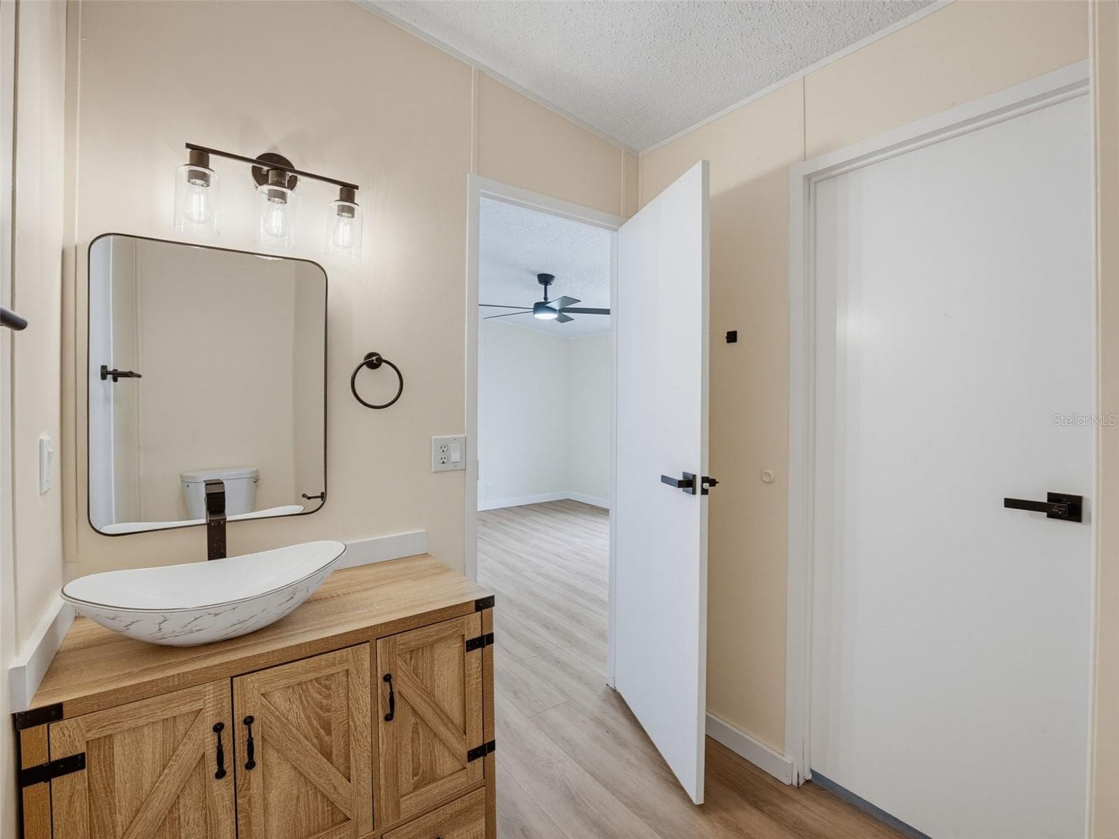 Manufactured Home at 11106 FERNWAY LN, DADE CITY, photo 26 of 43