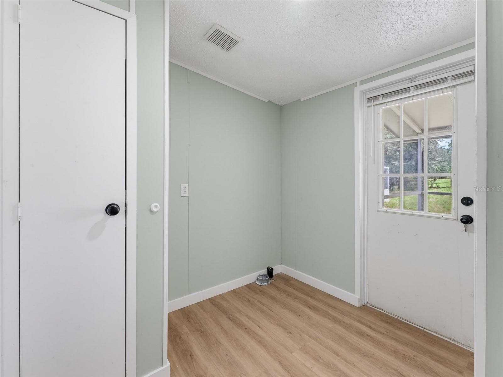 Laundry Room - 11106 FERNWAY LN, DADE CITY