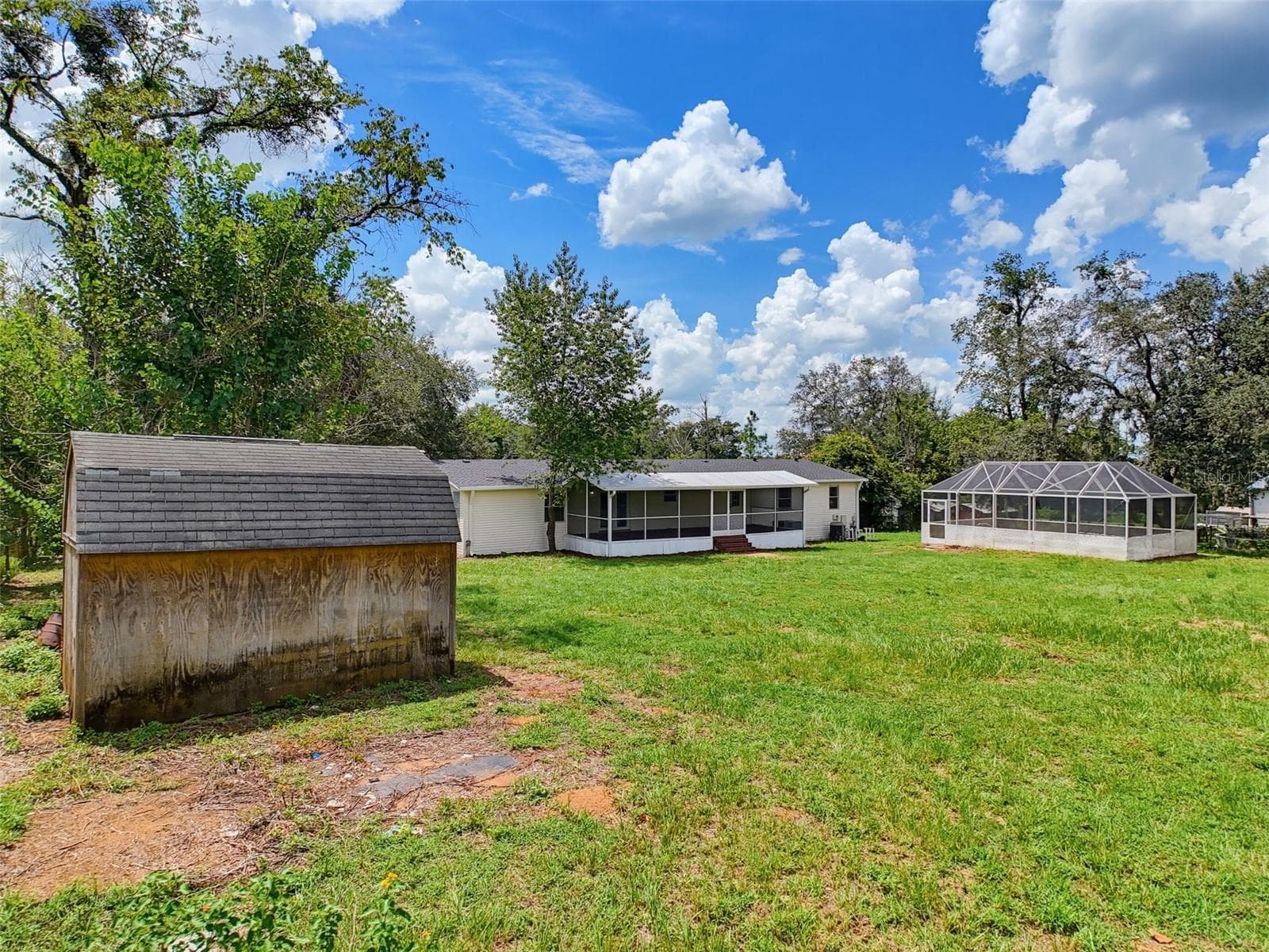 Manufactured Home at 11106 FERNWAY LN, DADE CITY, photo 37 of 43