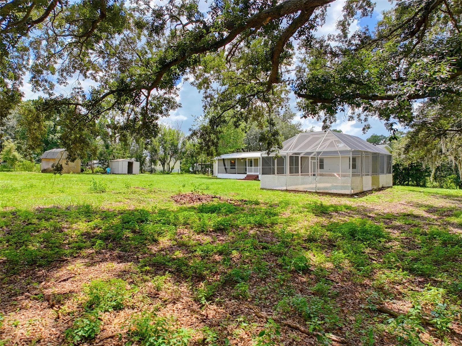 Manufactured Home at 11106 FERNWAY LN, DADE CITY, photo 38 of 43