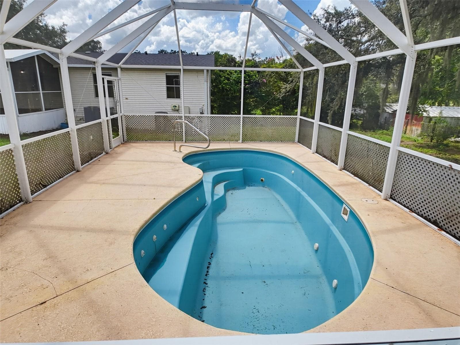 Manufactured Home at 11106 FERNWAY LN, DADE CITY, photo 42 of 43