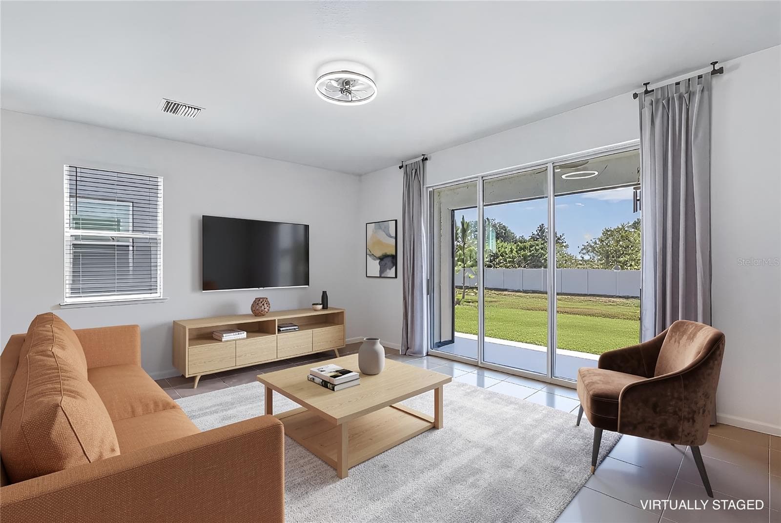 Townhouse at 388 MANGROVE SHADE CIR, APOLLO BEACH, photo 2 of 23
