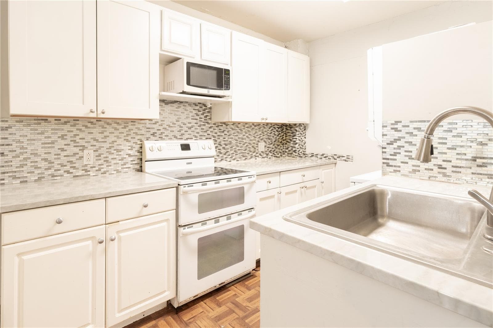 Bonus area - 8345 TRILLIUM RD, FORT MYERS
