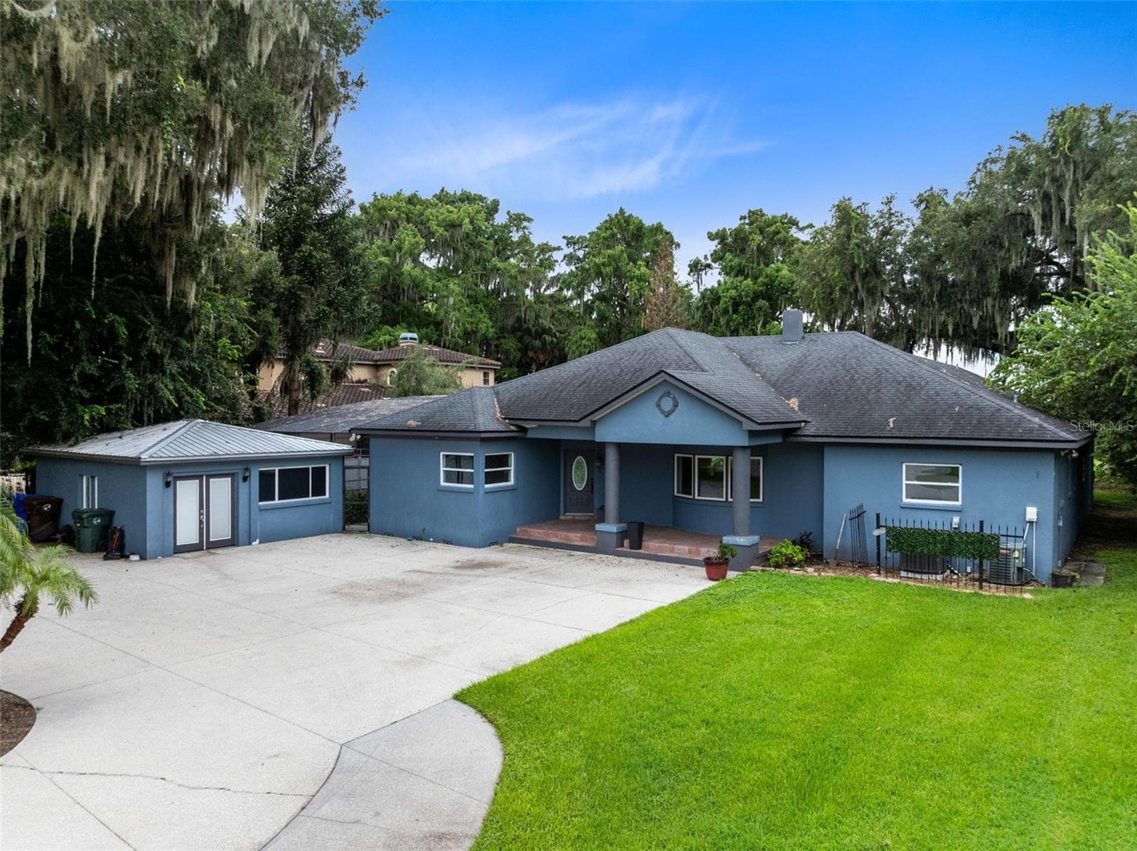 Single Family Residence at 807 NEPTUNE RD, KISSIMMEE, photo 2 of 31