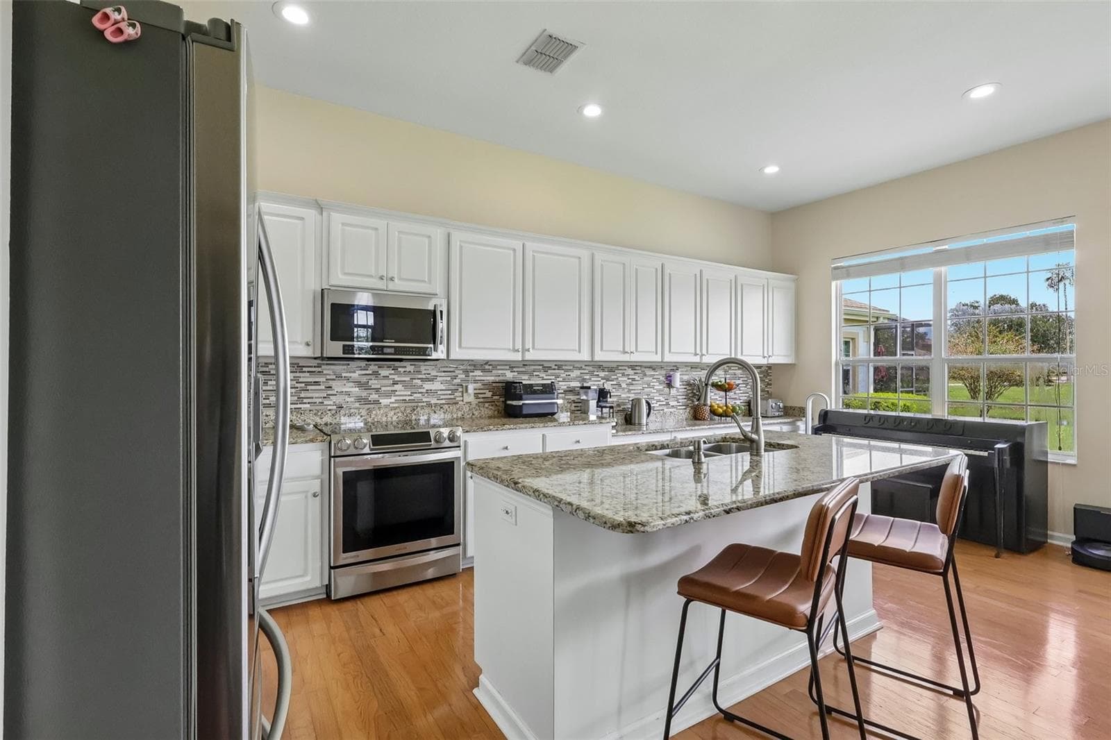 Single Family Residence at 3050 SHOAL CREEK VILLAGE DR, LAKELAND, photo 19 of 59