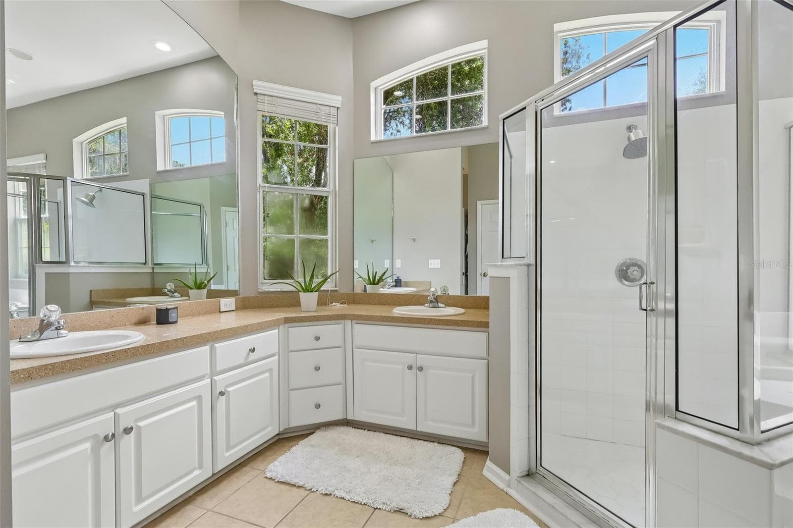 Single Family Residence at 3050 SHOAL CREEK VILLAGE DR, LAKELAND, photo 27 of 59