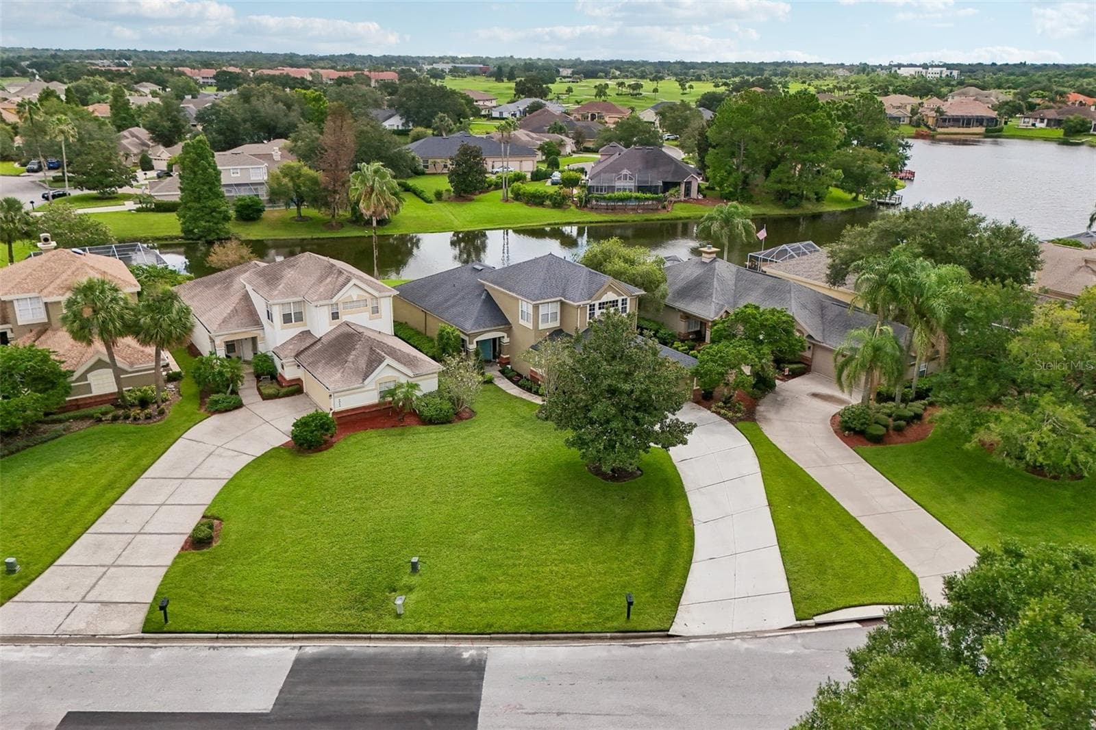 Single Family Residence at 3050 SHOAL CREEK VILLAGE DR, LAKELAND, photo 45 of 59