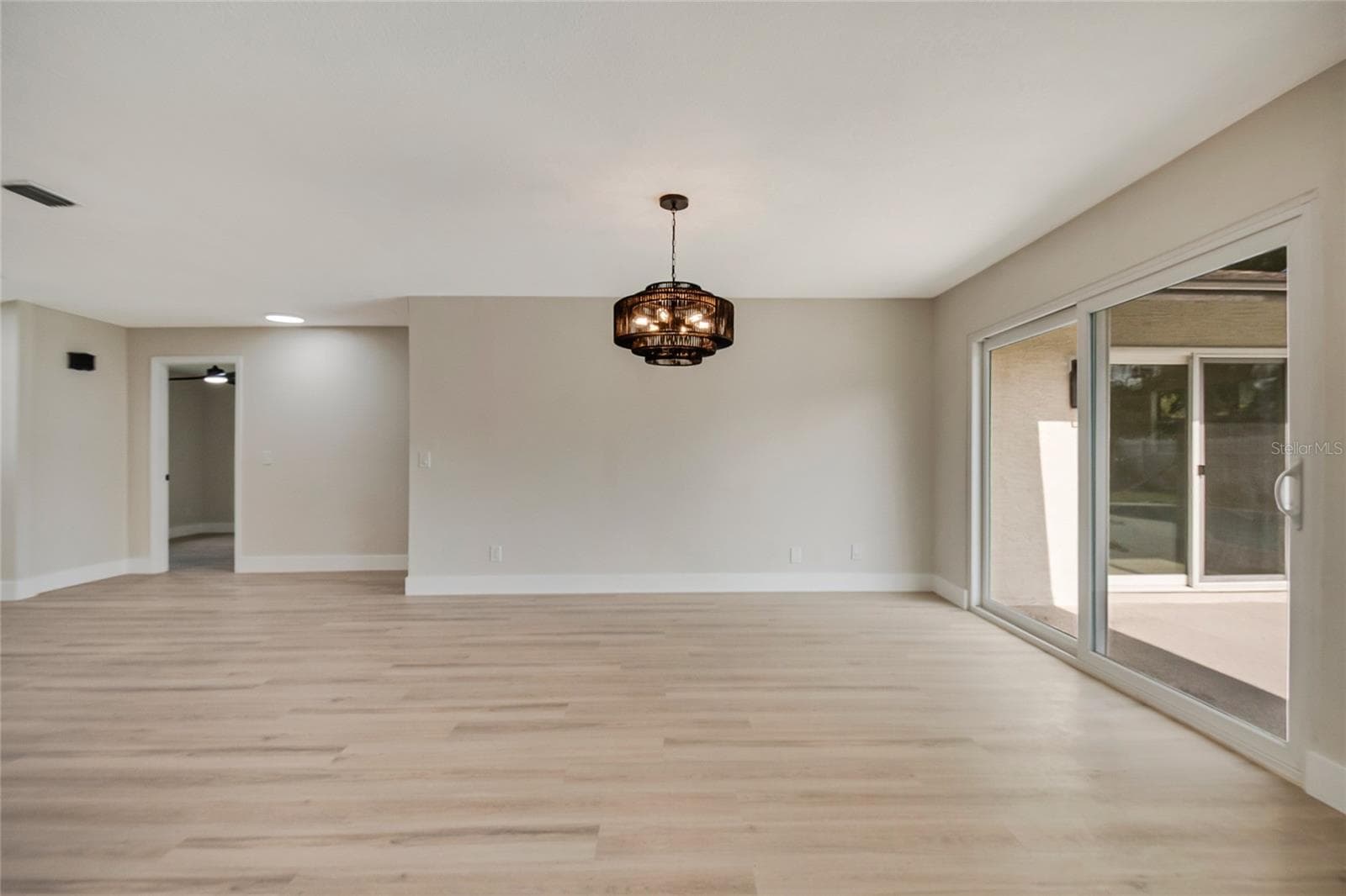 Single Family Residence at 8624 BAYLOR CIR, ORLANDO, photo 17 of 46
