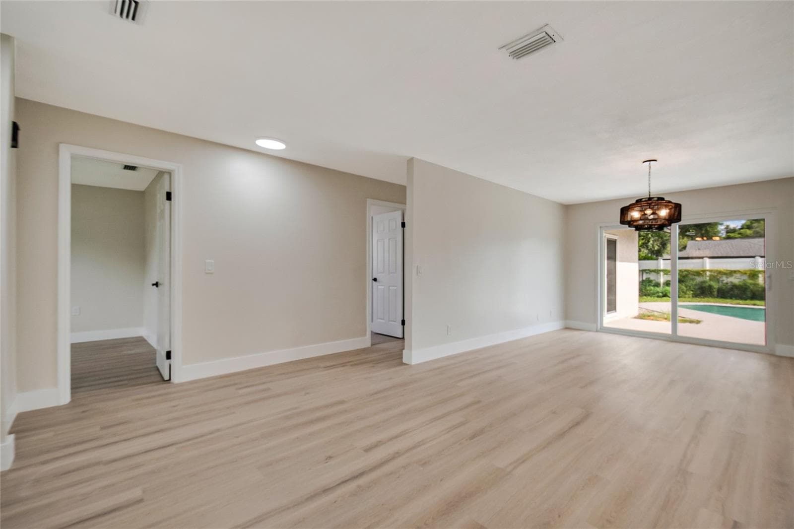 Single Family Residence at 8624 BAYLOR CIR, ORLANDO, photo 27 of 46