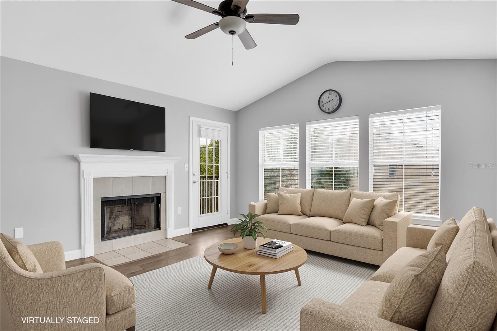 Condominium at 18245 BRIDLE CLUB DR, TAMPA, photo 2 of 33