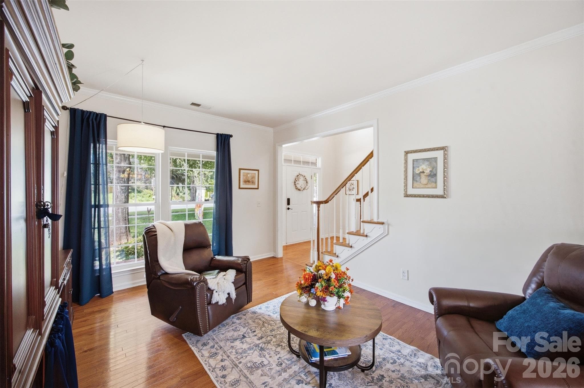 Single Family Residence at 221 Nixon Road, Belmont, photo 12 of 48