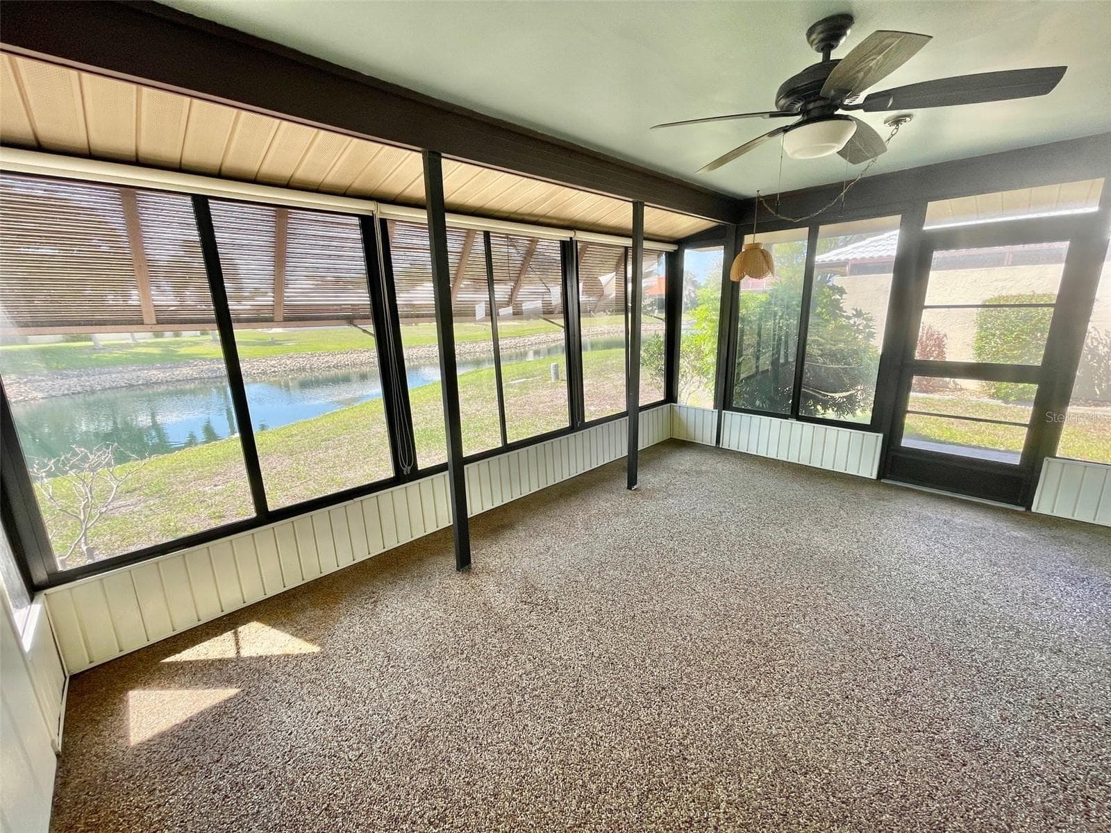 Florida Room - 137 DRIFTING SANDS DR, VENICE