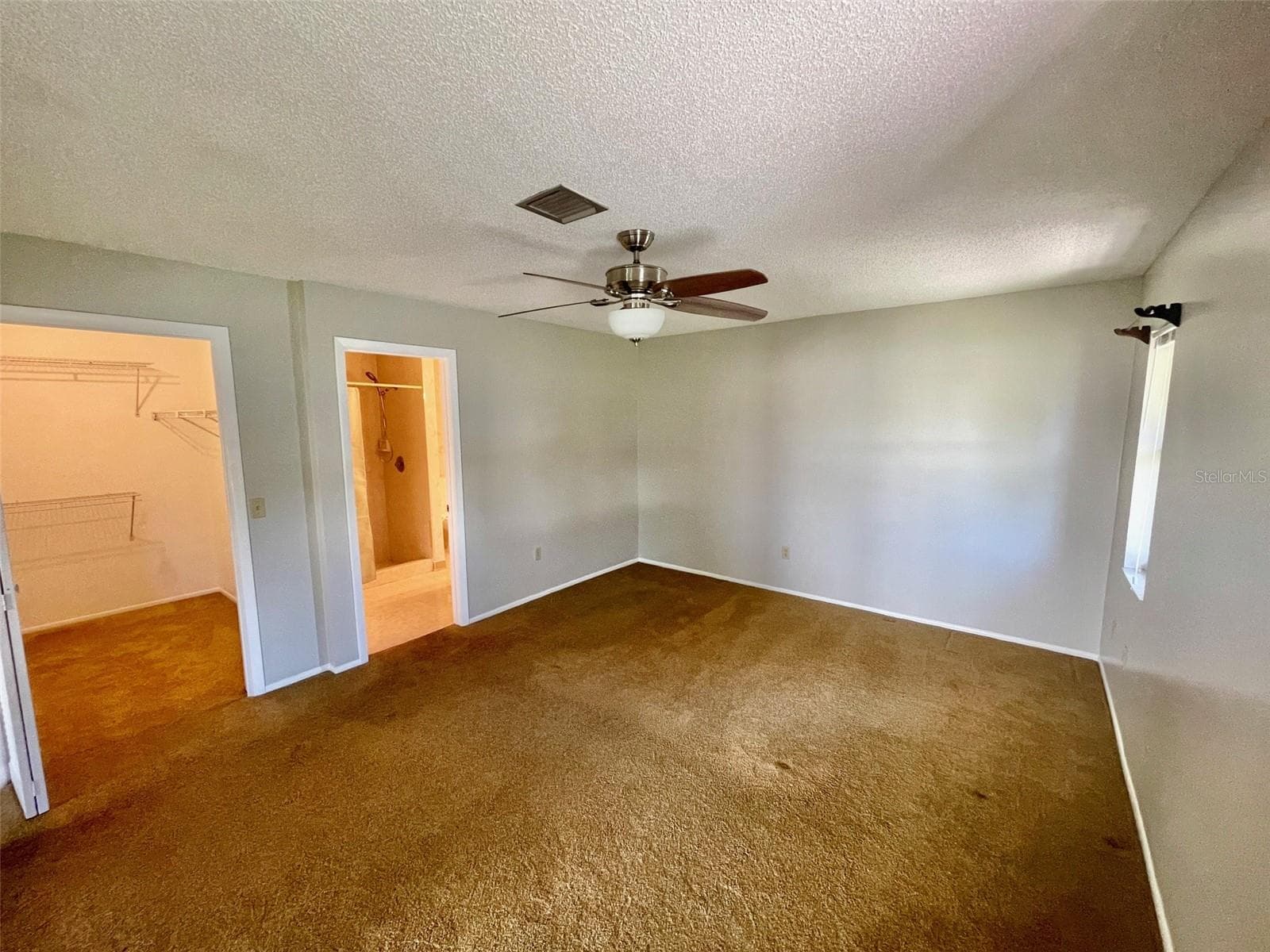 Master Bedroom - 137 DRIFTING SANDS DR, VENICE