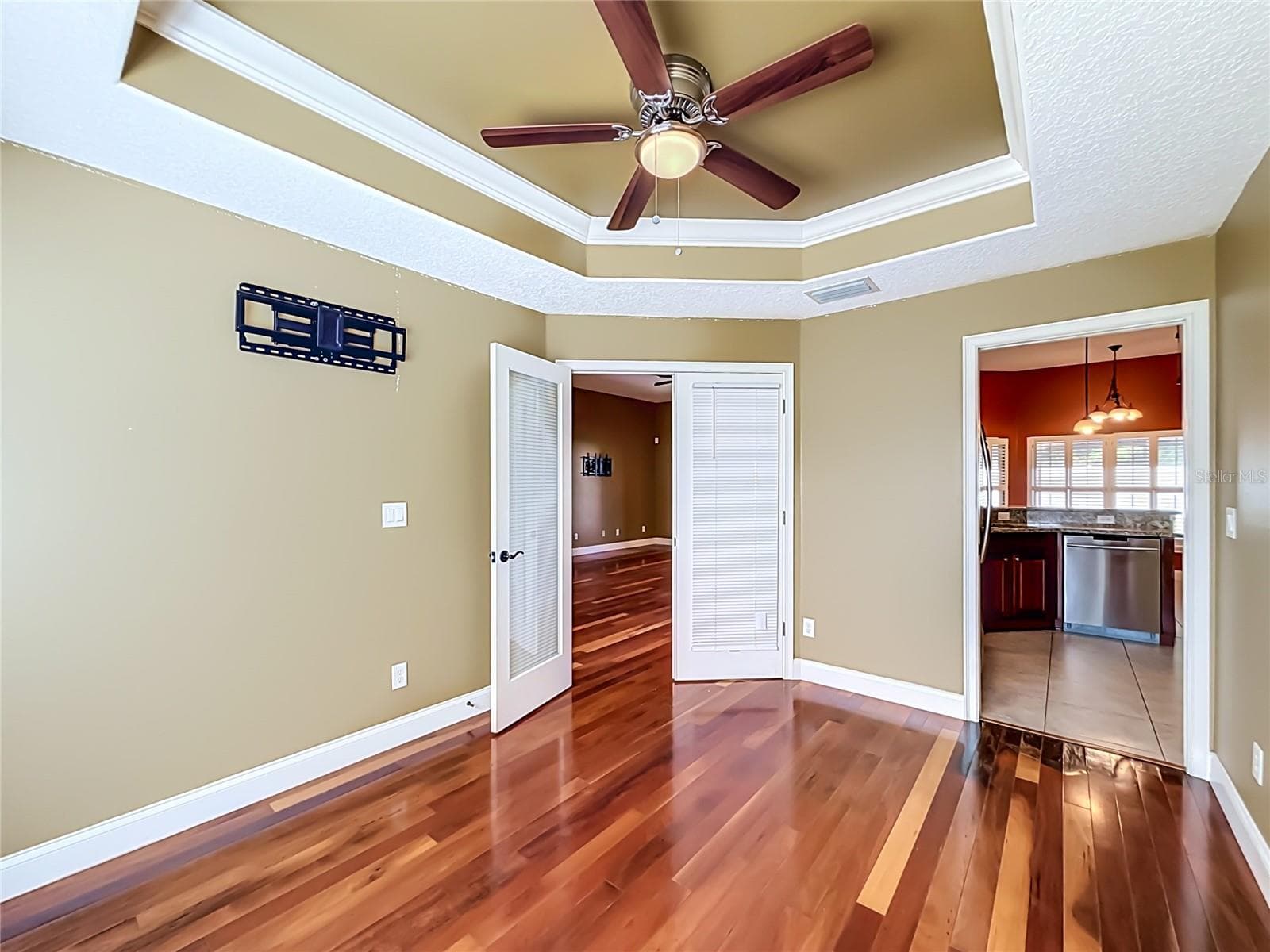 Single Family Residence at 301 ASHTON WOODS LN, LEESBURG, photo 17 of 52