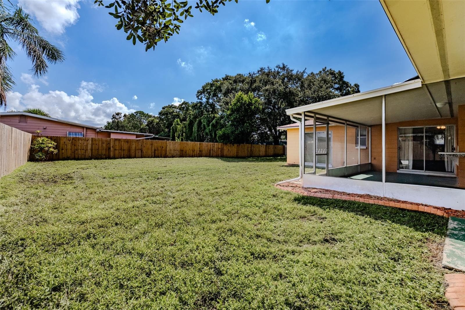 back yard - 5004 S HESPERIDES ST, TAMPA