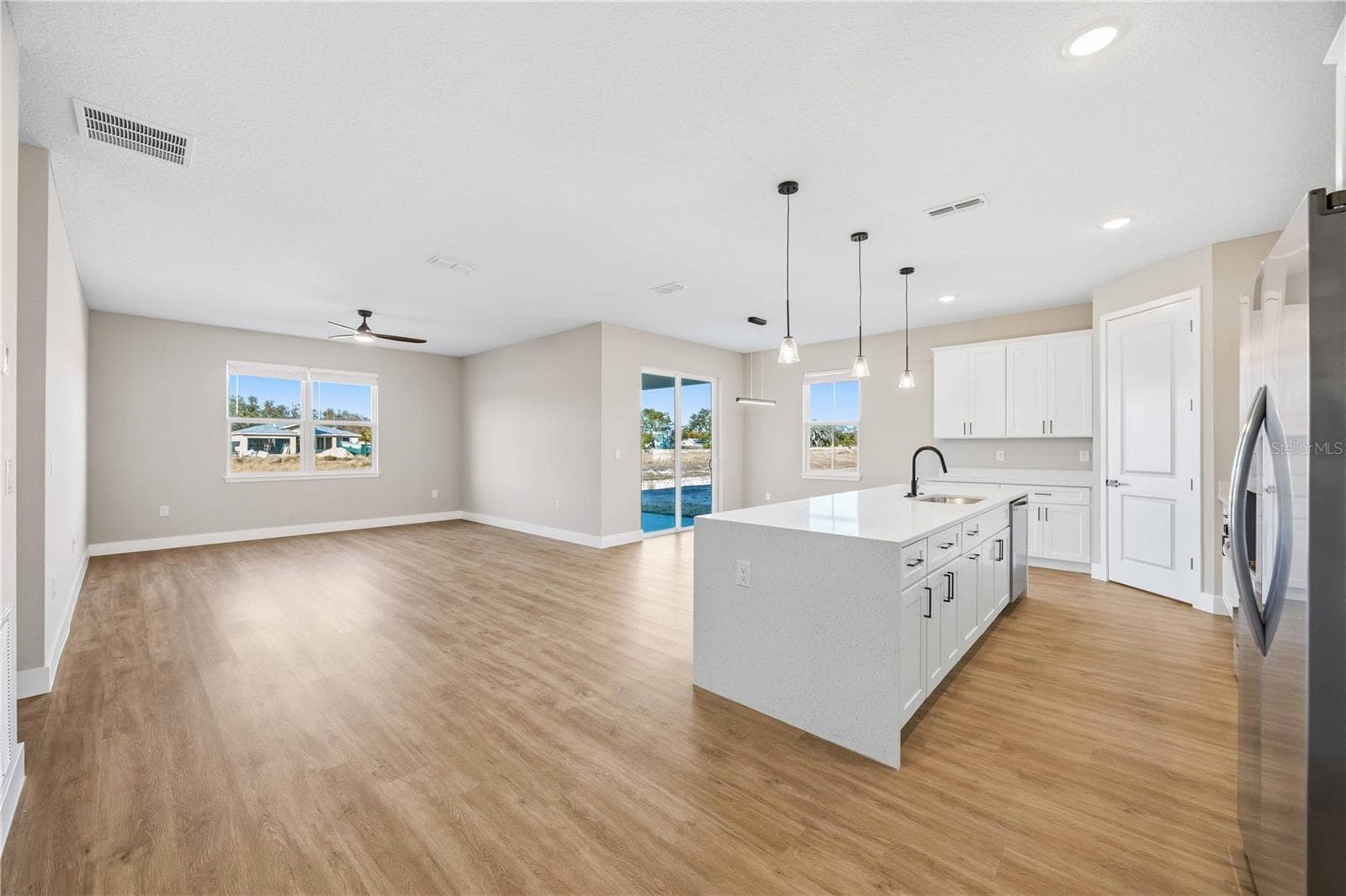 Single Family Residence at 2145 RIVER HAWK LOOP, WINTER HAVEN, photo 10 of 31