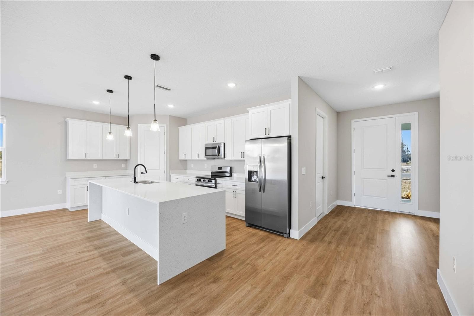 Single Family Residence at 2145 RIVER HAWK LOOP, WINTER HAVEN, photo 16 of 31