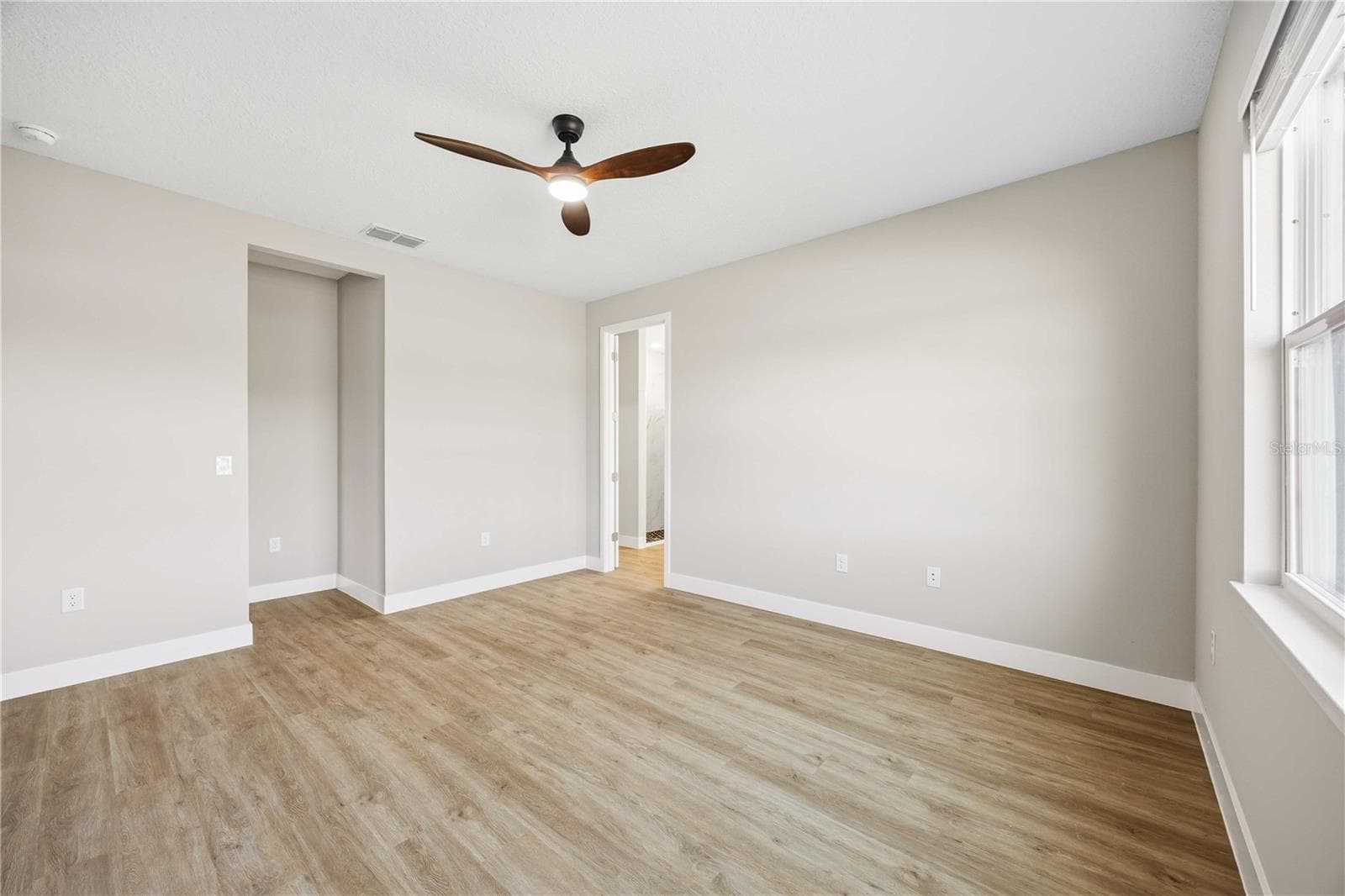Single Family Residence at 2145 RIVER HAWK LOOP, WINTER HAVEN, photo 18 of 31