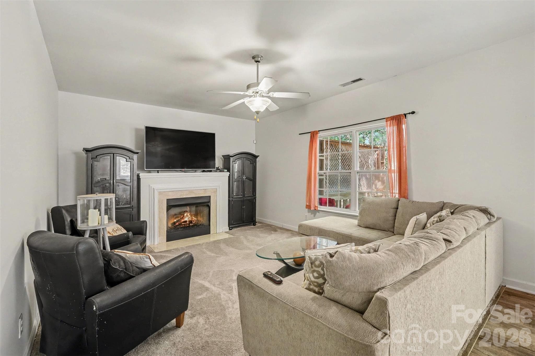 Single Family Residence at 7218 Cascading Pines Drive, Fort Mill, photo 6 of 38