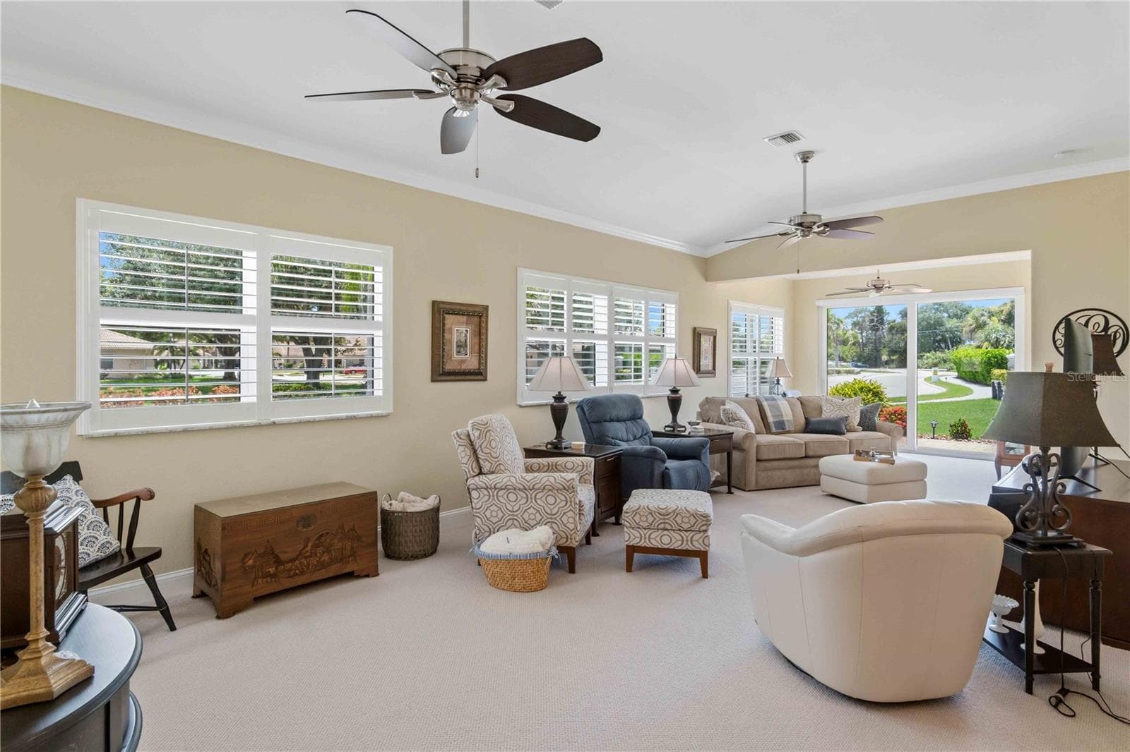 Villa at 1001 TOPELIS DR, ENGLEWOOD, photo 23 of 60