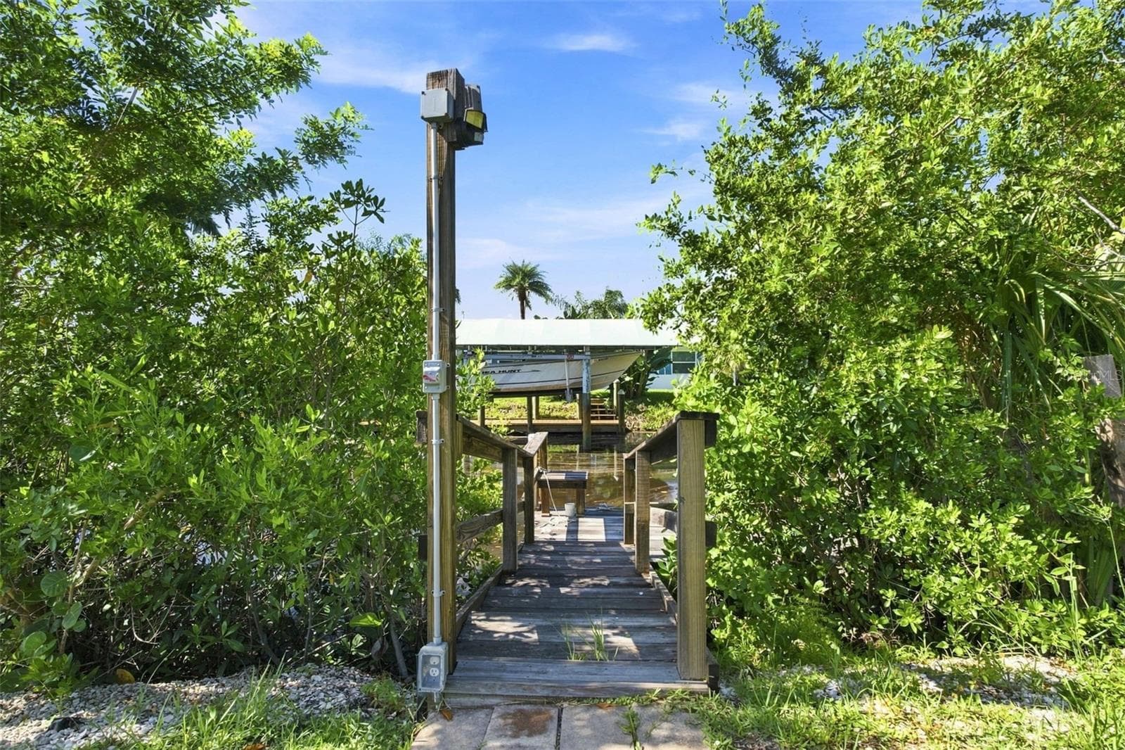 Dock Access Surrounded by Lush Greenery With Electric - 1005 ALSTON LN, ENGLEWOOD
