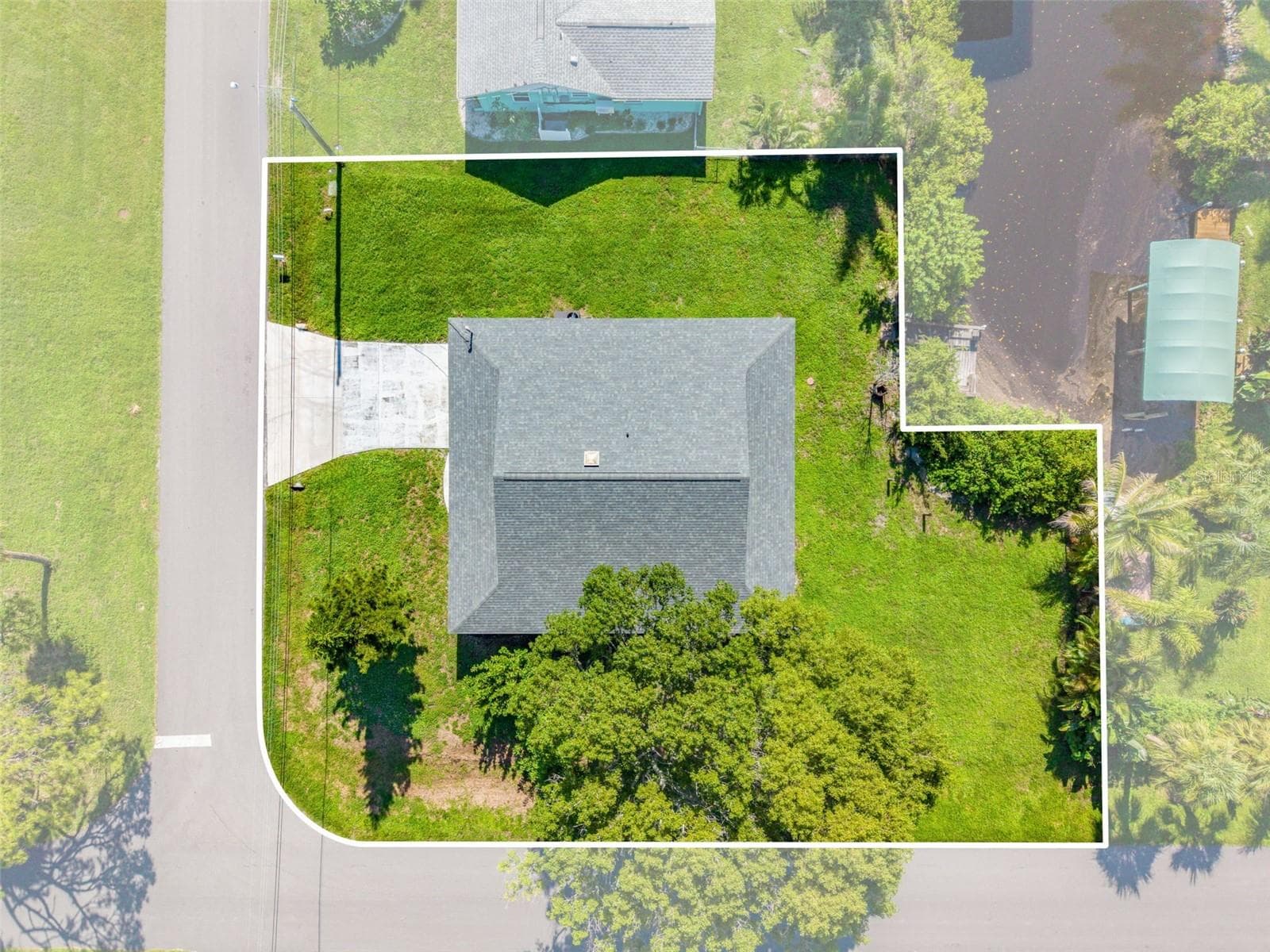 Oversized Corner Lot with Gulf Access - 1005 ALSTON LN, ENGLEWOOD