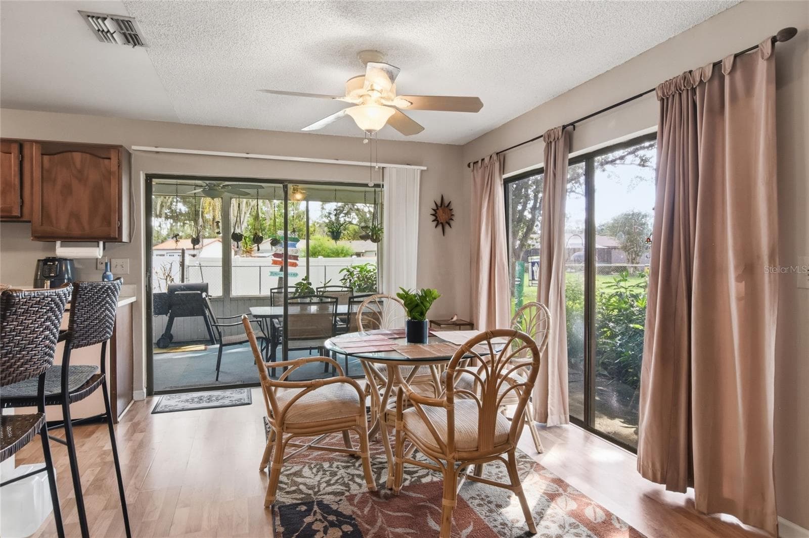 Dining Area View from Great Room - 3028 WOOD SONG CT, MULBERRY