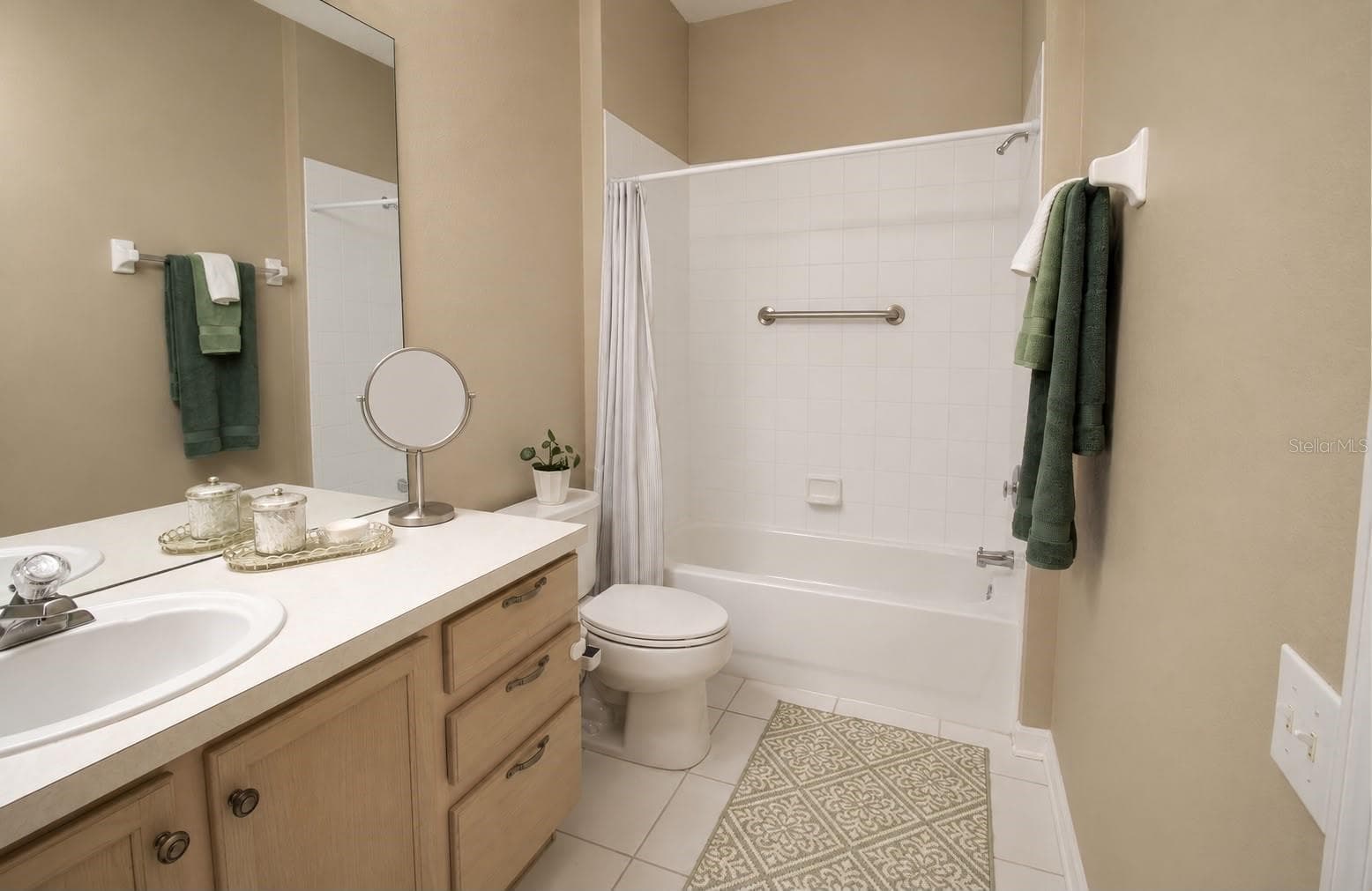 Condominium at 13560 TURTLE MARSH LOOP #338, ORLANDO, photo 5 of 19